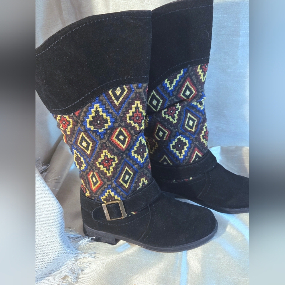 Muk Luks Slouchy Colorful Patterned Women's Boots - Picture 7 of 11